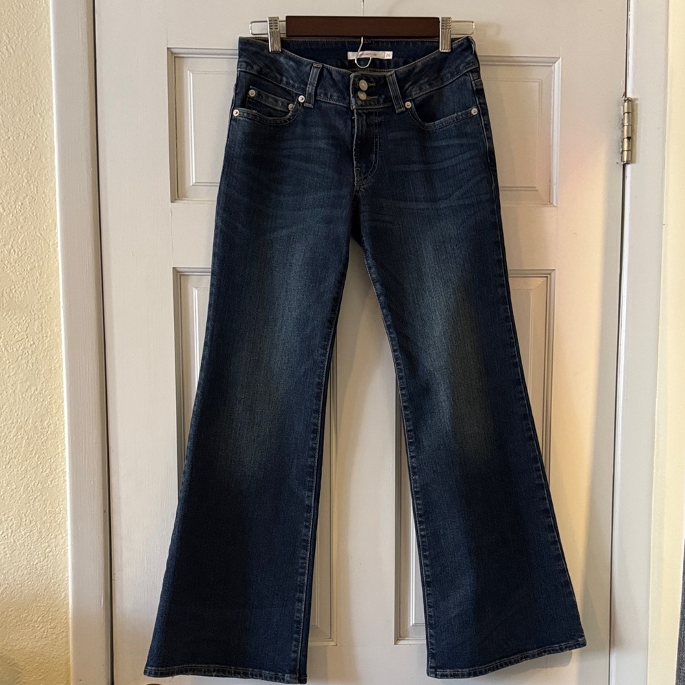 Levi’s Superlow Flare Women's Jeans, size 26